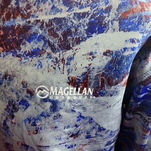 Magellan Outdoor Reversible Performance Long Sleeve Fishing Shirt Size S